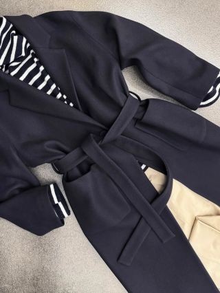 NAŠE OBLÍBENÉ KOMBINACE základ je aby jste se v našem outfitu cítila nejvíc sama sebou ❤️ Krásný pátek Vám všem....