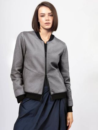 BUNDIČKA/BOMBER taková bundička není jen casual, může být i velmi sofistikovaně cool, nebo elegantní. Vždy záleží na...